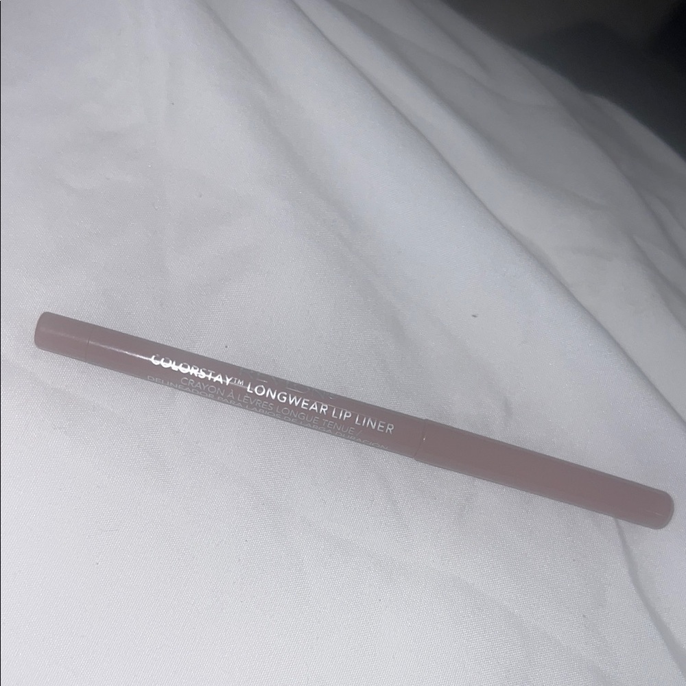 Revlon Lipliner in Nude